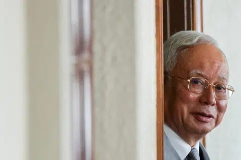 Malásia concede perdão a membros do conselho de indulto no palácio em meio a especulações sobre reunião sobre clemência para Najib