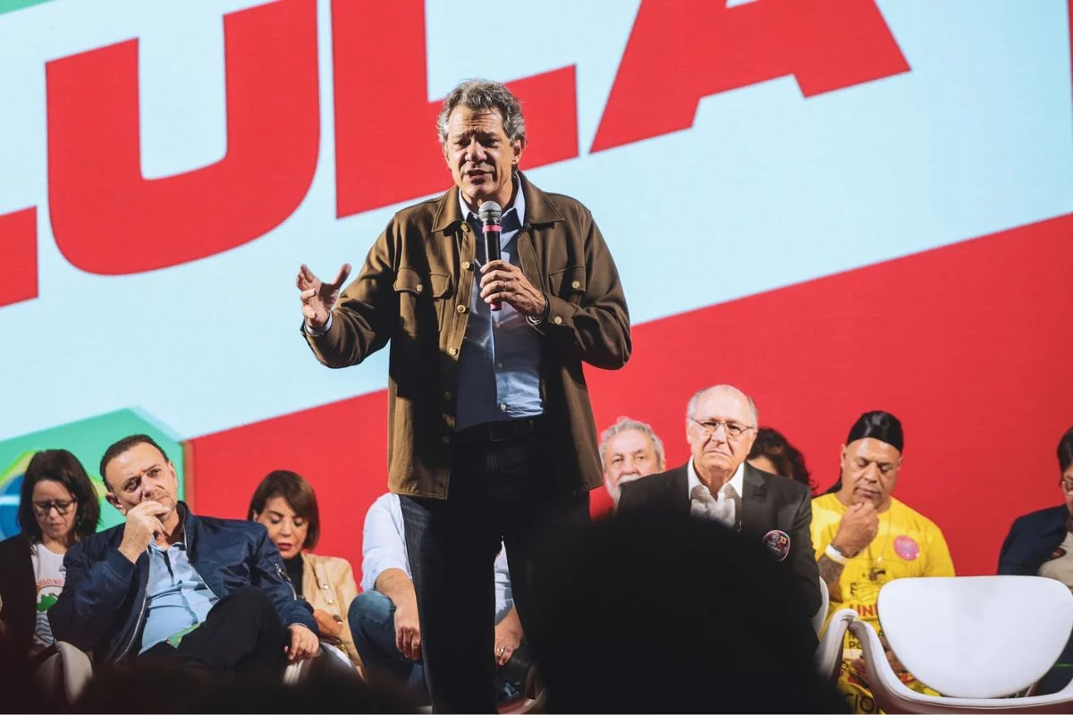 Haddad diz que “momento é o melhor possível” para Lula proibir bets