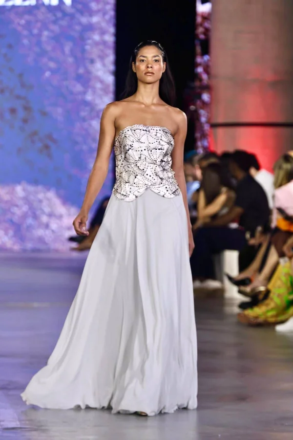 Mikaela Gomes, veterana do Metrópoles Catwalk, brilha no 3º dia de desfiles