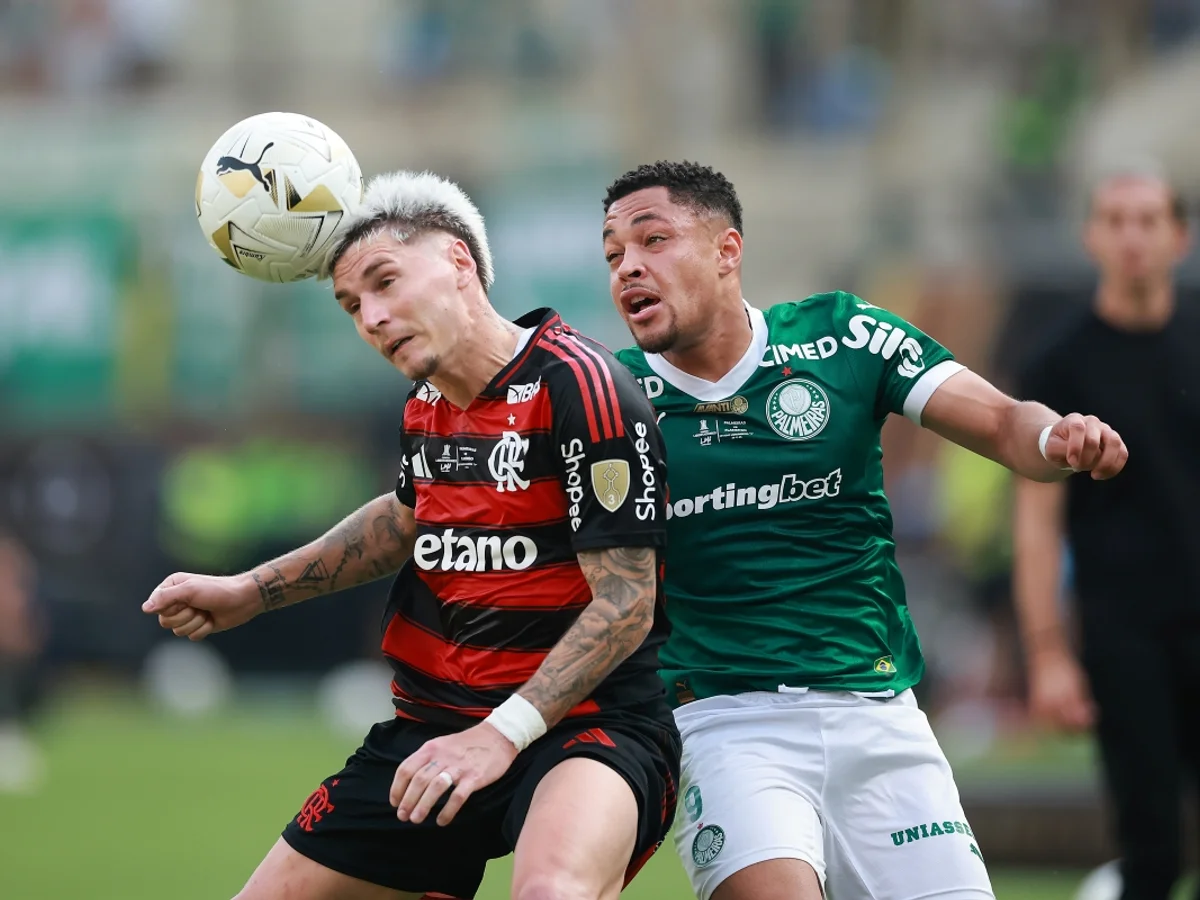 Quem leva? Veja caminhos de Flamengo e Palmeiras até o fim do Brasileirão