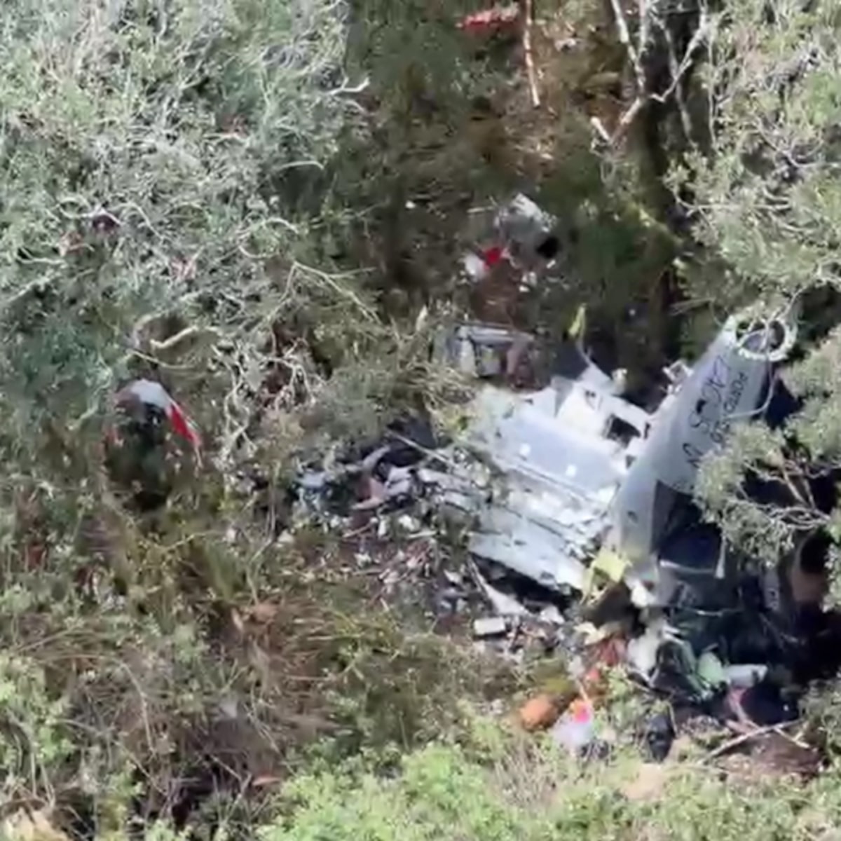 Helicóptero com Rick é achado em SC; cantor e empresário ligado a Neymar morrem