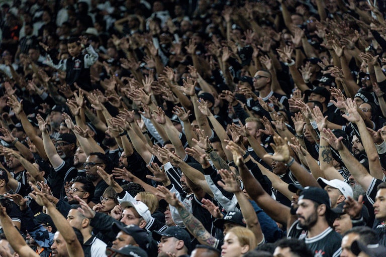 Corinthians amplia capacidade da Neo Química Arena e terá recorde de público contra Estudiantes