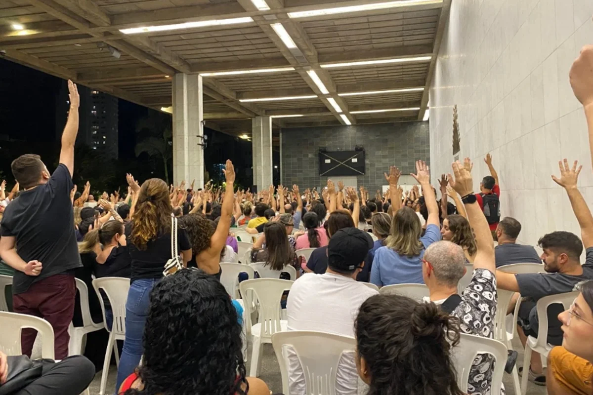 greve professores sinpro minas