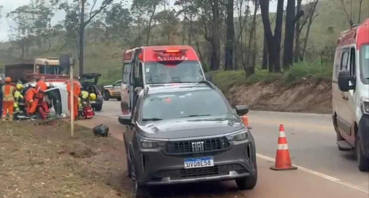 Imagem da matéria: Acidente na BR-356 deixa uma pessoa morta e três gravemente feridas em MG