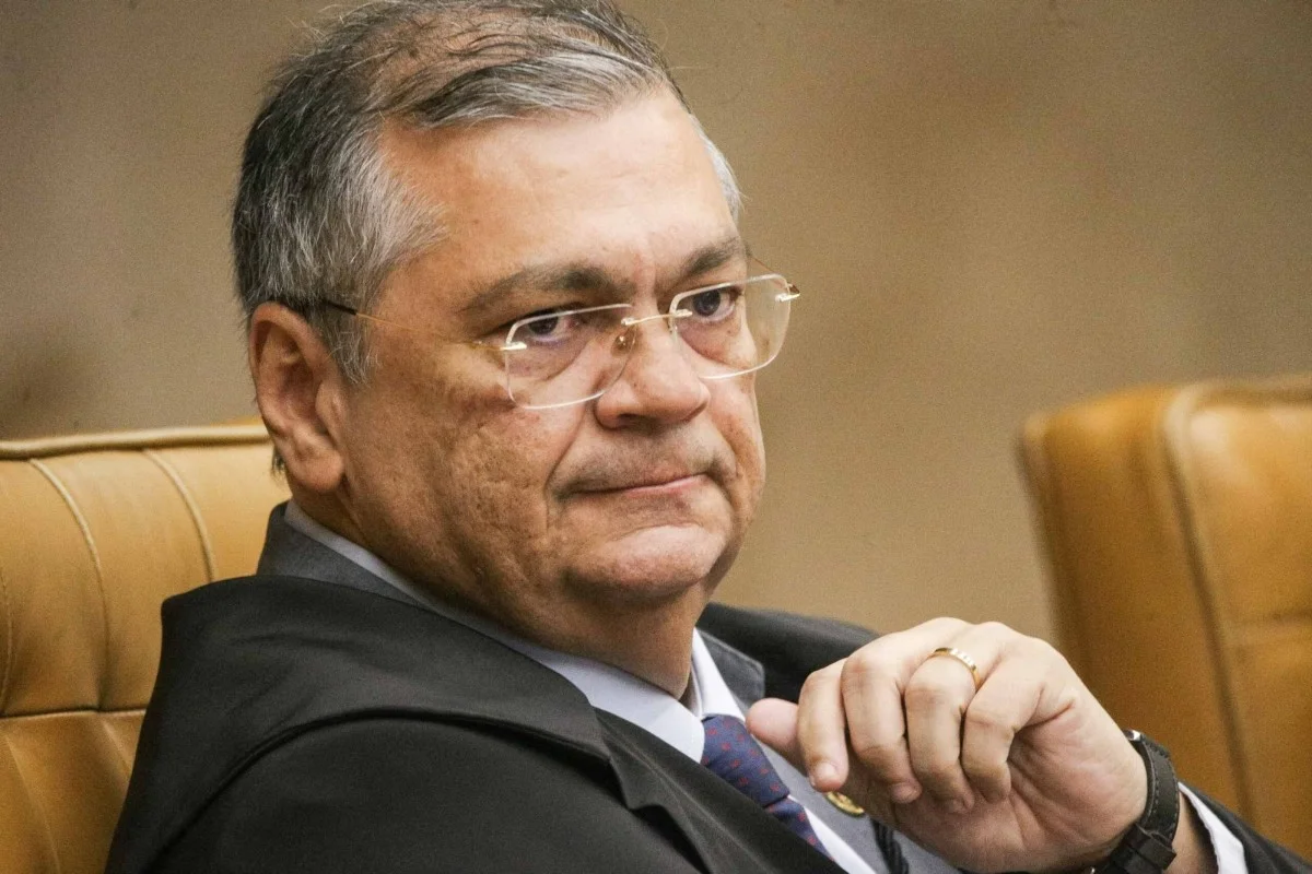 STF: "Se seguir como está, será uma crise por semana", diz Dino sobre rito