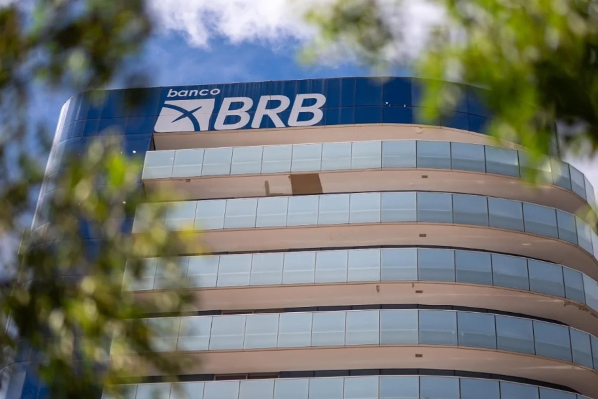 Imagem da matéria: CVM instaura quatro processos contra o BRB por atraso em apresentar balanço