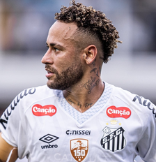 Neymar em atuação com a camisa do Santos Foto: Reprodução/X/@SantosFC