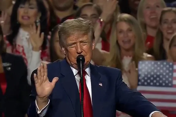 Trump retoma pressão por juros baixos em semana decisiva para BC americano