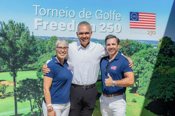 Freedom 250: Embaixada dos EUA recebe amigos em animado torneio de golfe