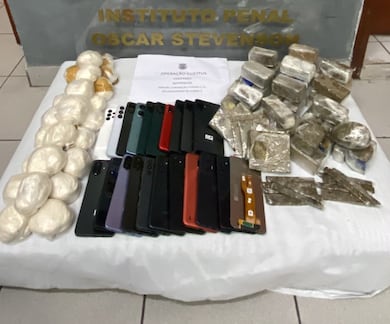Polícia Penal impede entrada de celulares e drogas em presídio feminino em Benfica, no Rio