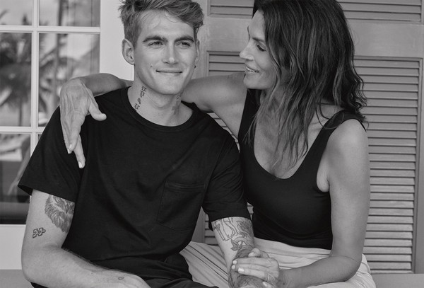 Morre aos 27 anos o modelo Presley Gerber, filho da top Cindy Crawford