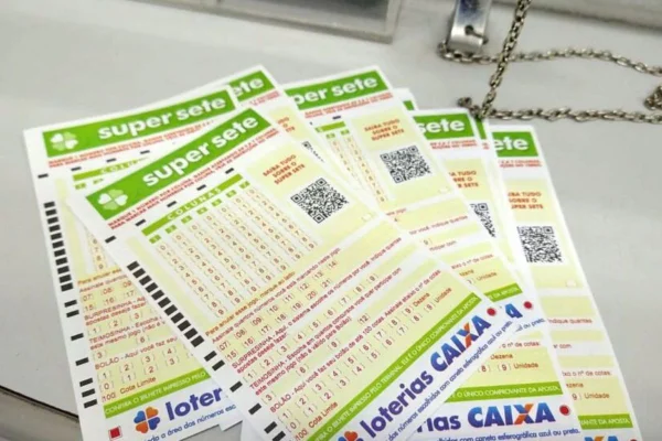 Super Sete 898 sorteia R$ 8 milhões hoje (14/9). Confira resultado