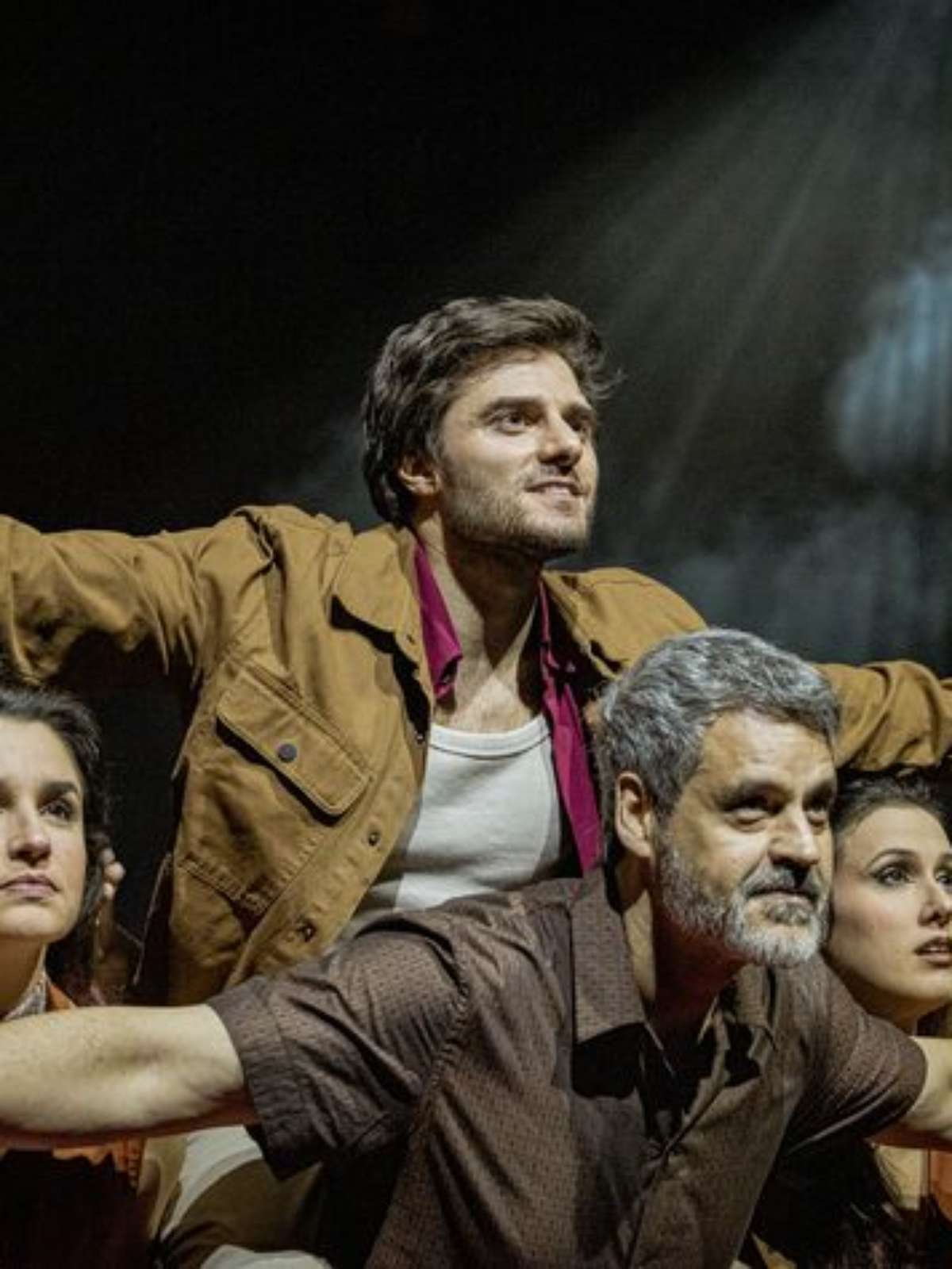 Emocionante e nostálgico, musical de 'Feliz Ano Velho' merece ter vida longa no teatro