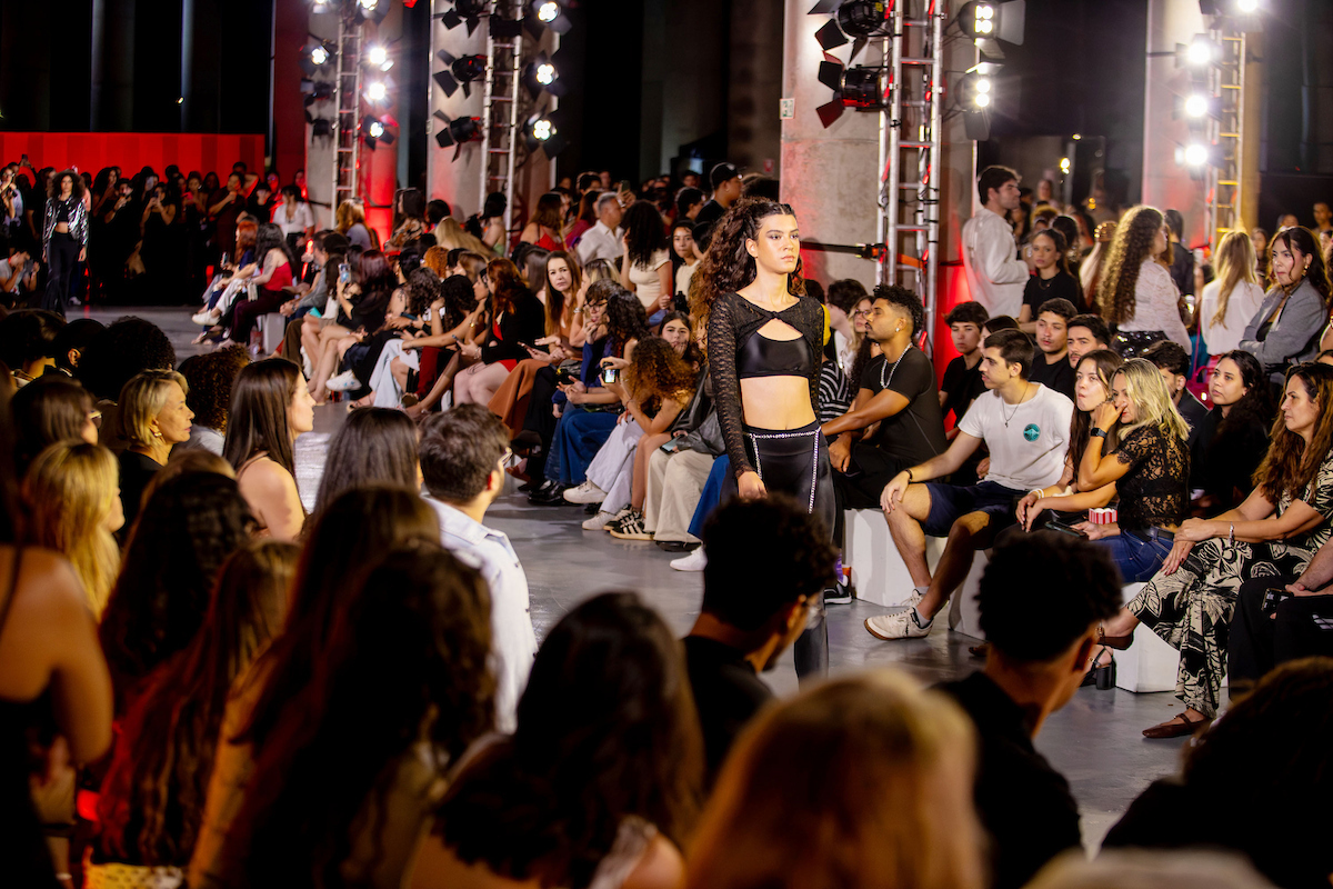 Negra Li e moda nacional brilham no encerramento do Metrópoles Catwalk