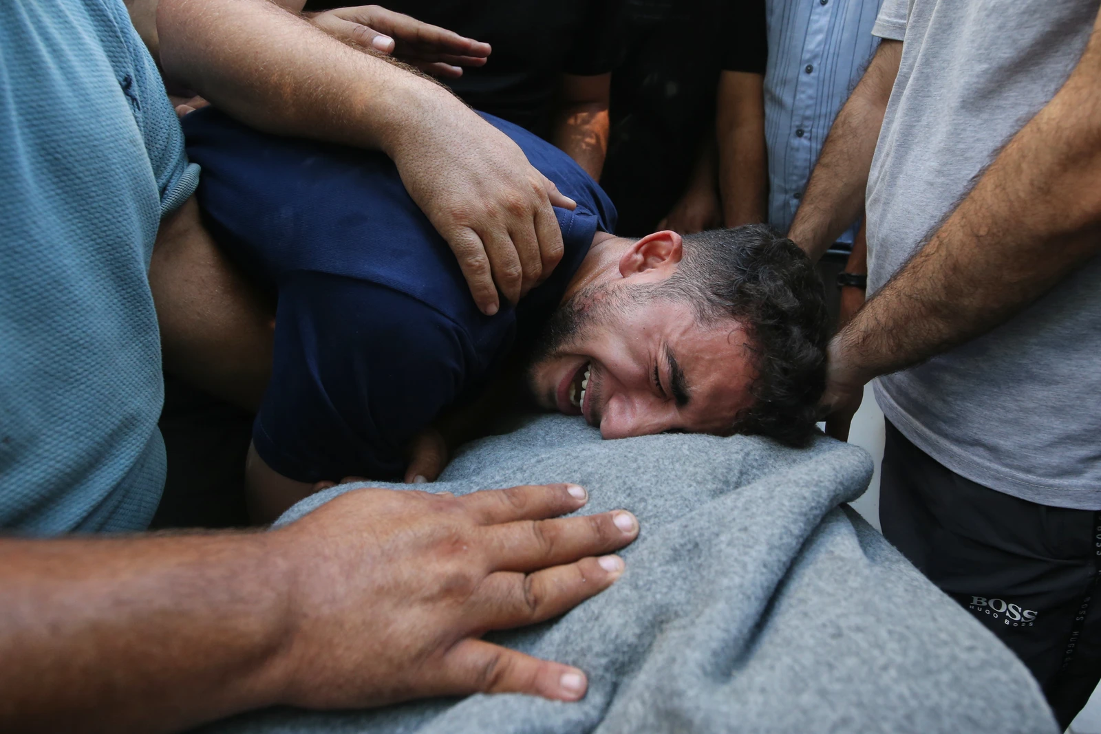 Ataques israelenses matam pelo menos duas pessoas em Gaza, dizem autoridades