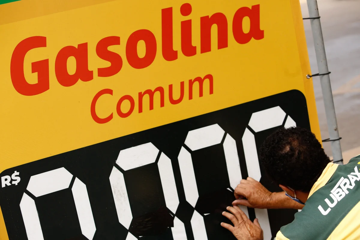 Posto de combustivel gasolina etanol Metrópoles
