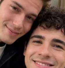 História de Mau Mau e Felipe na novela 'Quem ama cuida' tem sintonia com a frase de Freud: "Não nos escolhemos uns aos outros ao acaso, apenas encontramos aqueles que já existem em nosso subconsciente". Foto: Reprodução/Instagram / Purepeople