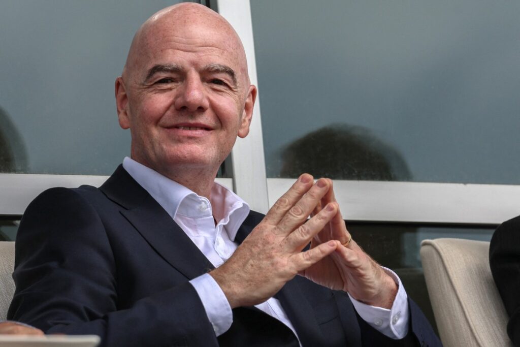 Infantino afirma que conta com o apoio da 'grande maioria' em sua candidatura à reeleição