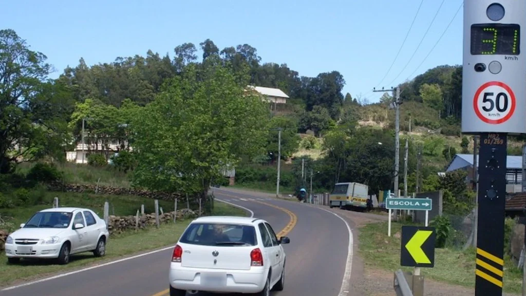 Prefeitura de SP barra radares com IA; entenda o motivo