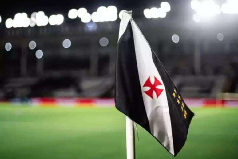 Vasco faz novo pedido à Justiça para jogar contra o Boca Juniors no Maracanã