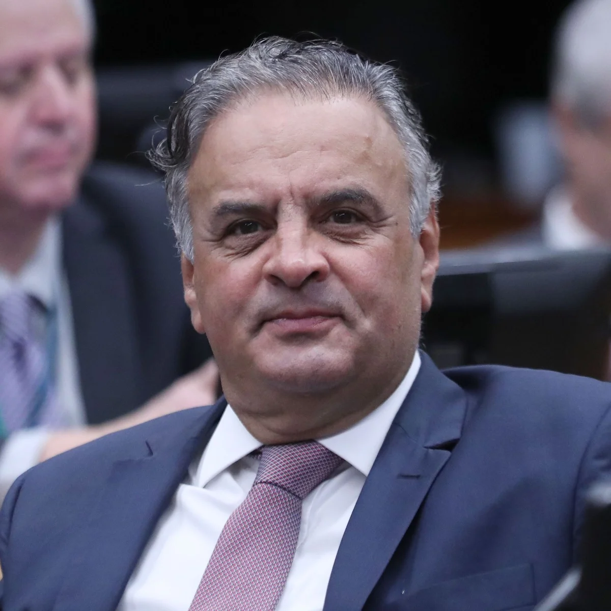 PSDB tem maioria neutros ou pró-Flávio e libera filiados no 2º turno
