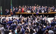 Três senadores do PL se abstiveram de votar fim da 6x1. Veja quem são