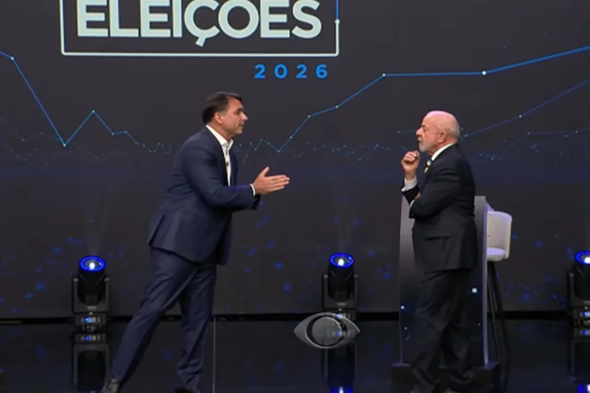 Flávio sobre vacinas na epidemia de Covid: “Tem Bolsonaro dentro do Lula”