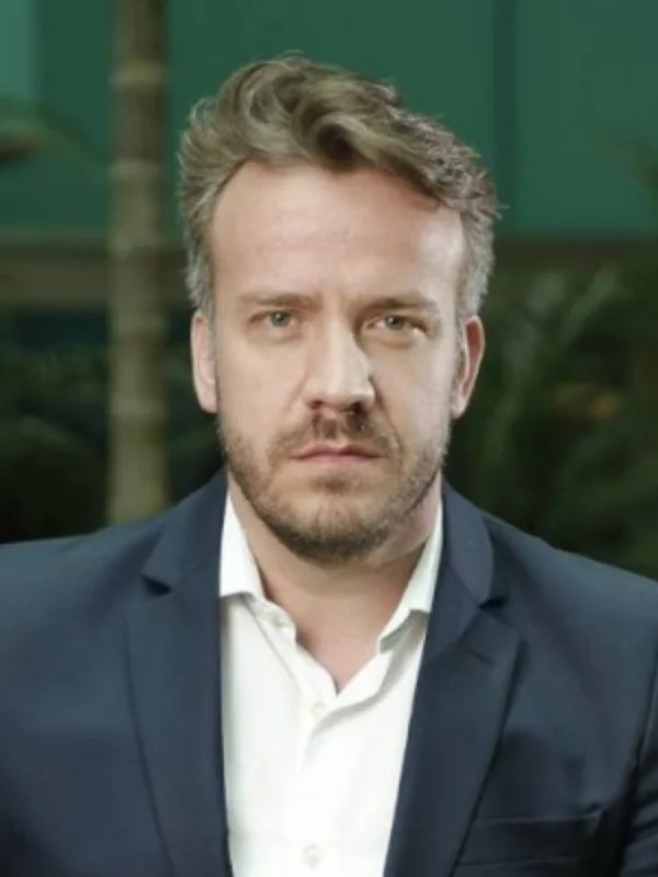 Globo avalia dois nomes para substituir Frederic Kachar - destaque galeria