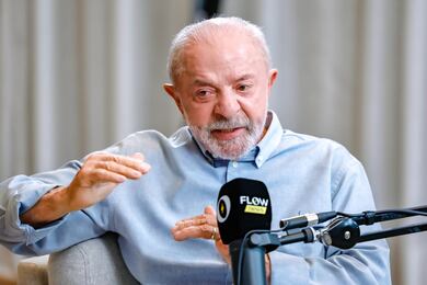 Lula associa Flávio a milicianos e cita relação com Vorcaro em entrevista ao Flow Podcast
