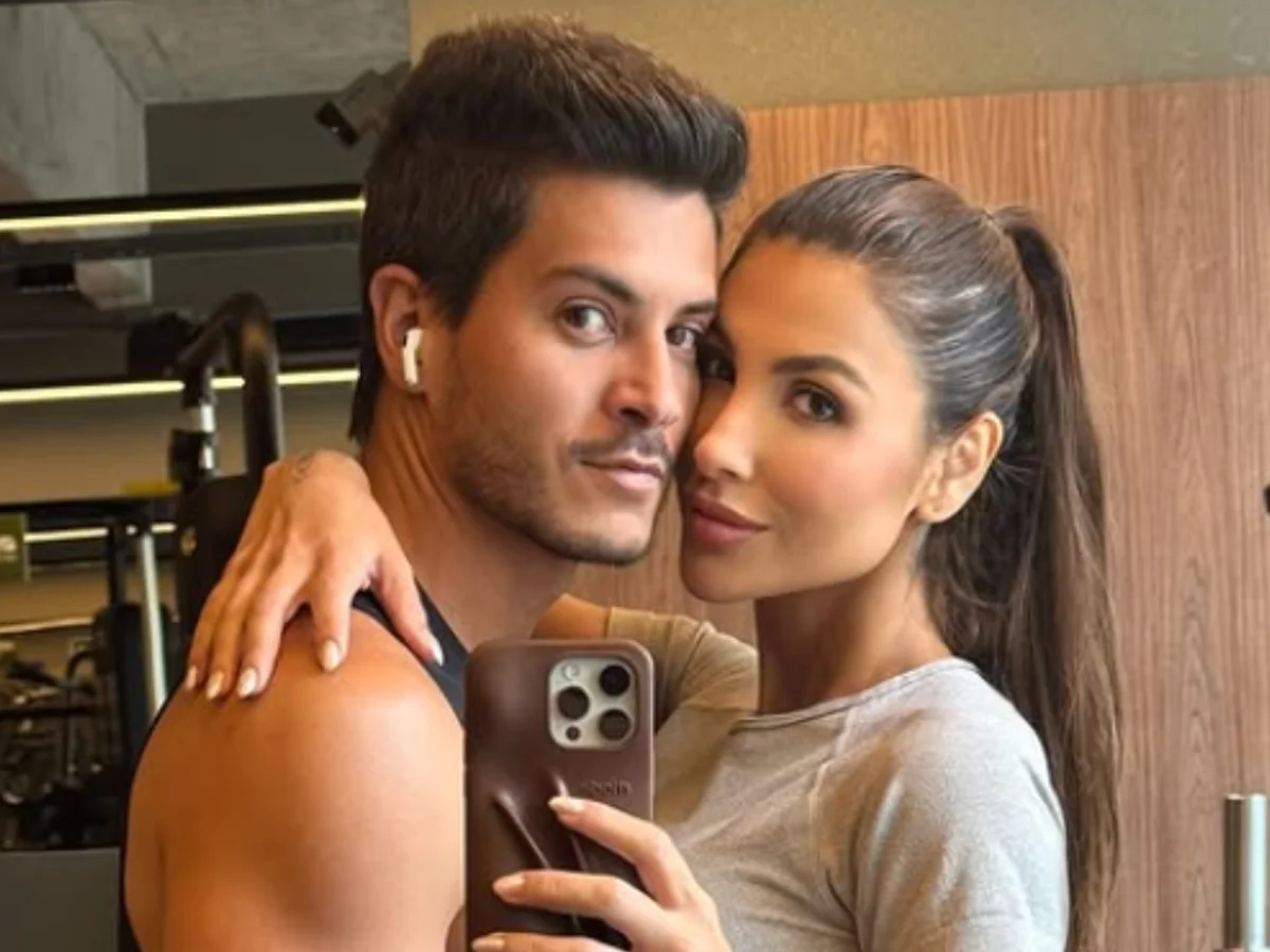 Jheny Santucci confirma término com Arthur Aguiar e nega motivo financeiro