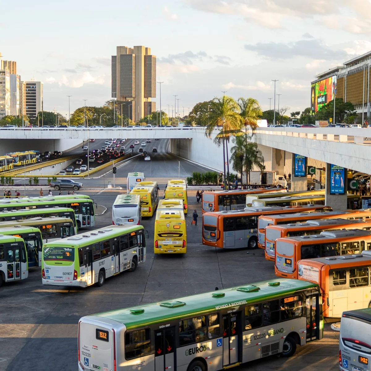 Transporte público do DF no 2º turno será gratuito e terá frota de dia útil