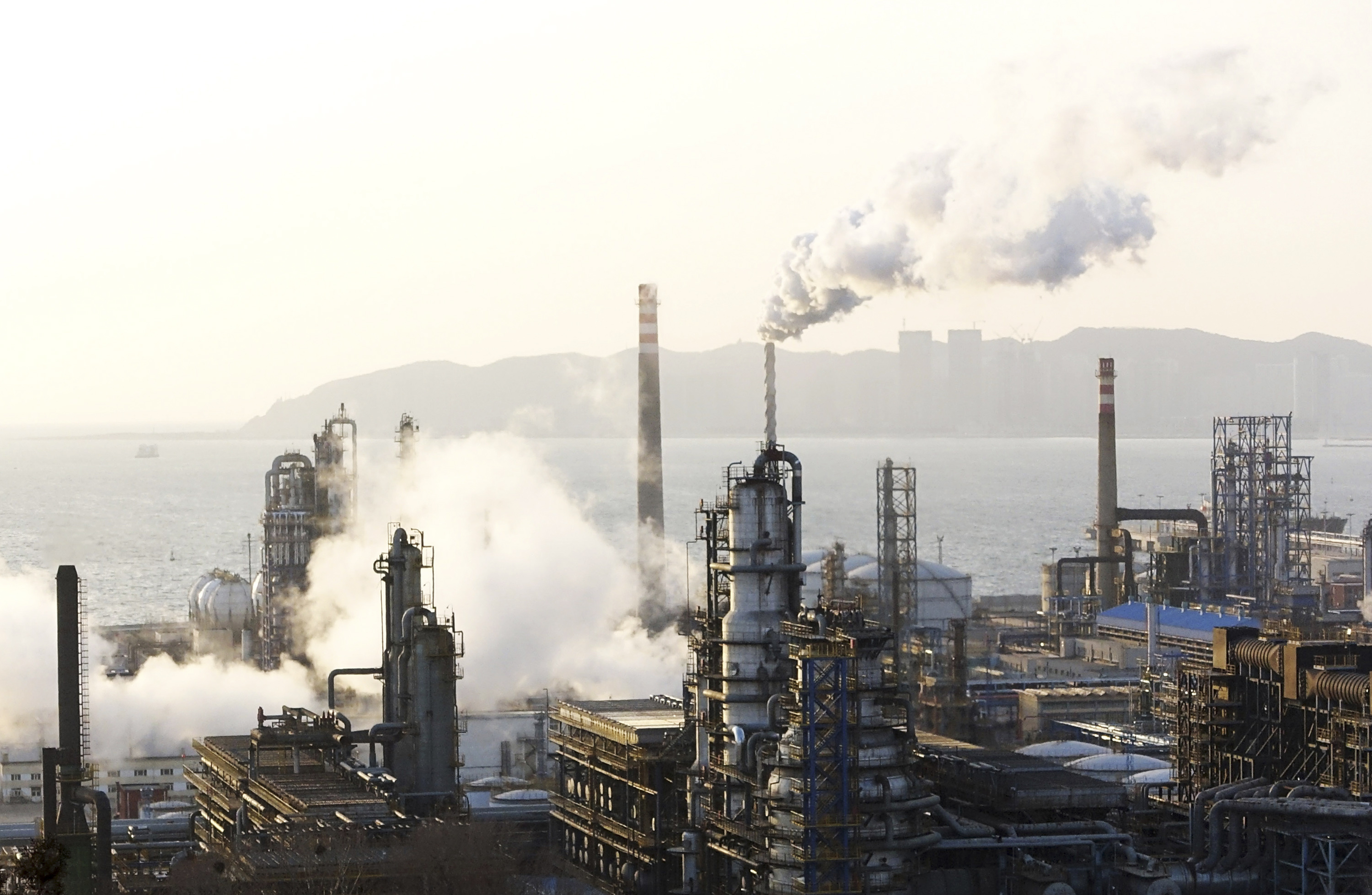 Análise: A China está aprendendo a viver sem petróleo iraniano?