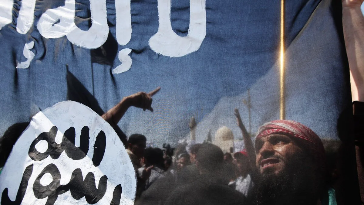 Al-Qaeda ameaça EUA e Israel após ataque em voo da FlyDubai