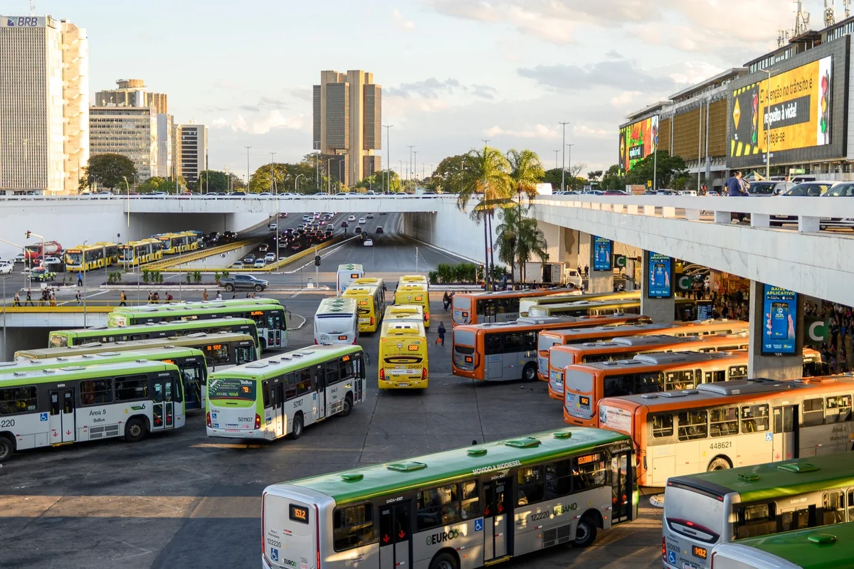 Transporte público do DF no 2º turno será gratuito e terá frota de dia útil