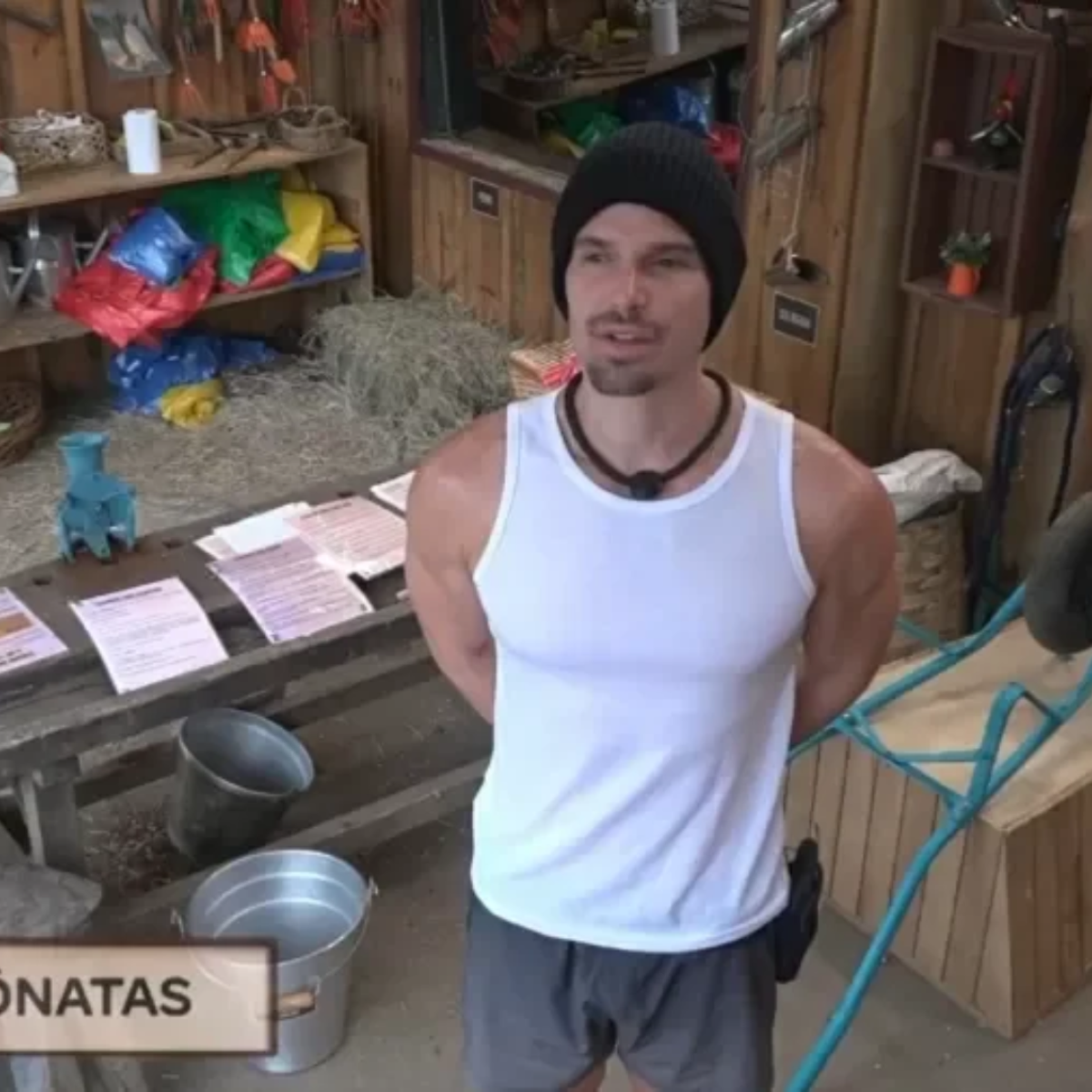 'A Fazenda 18': Record exibe real motivo da desistência de Jônatas Faro