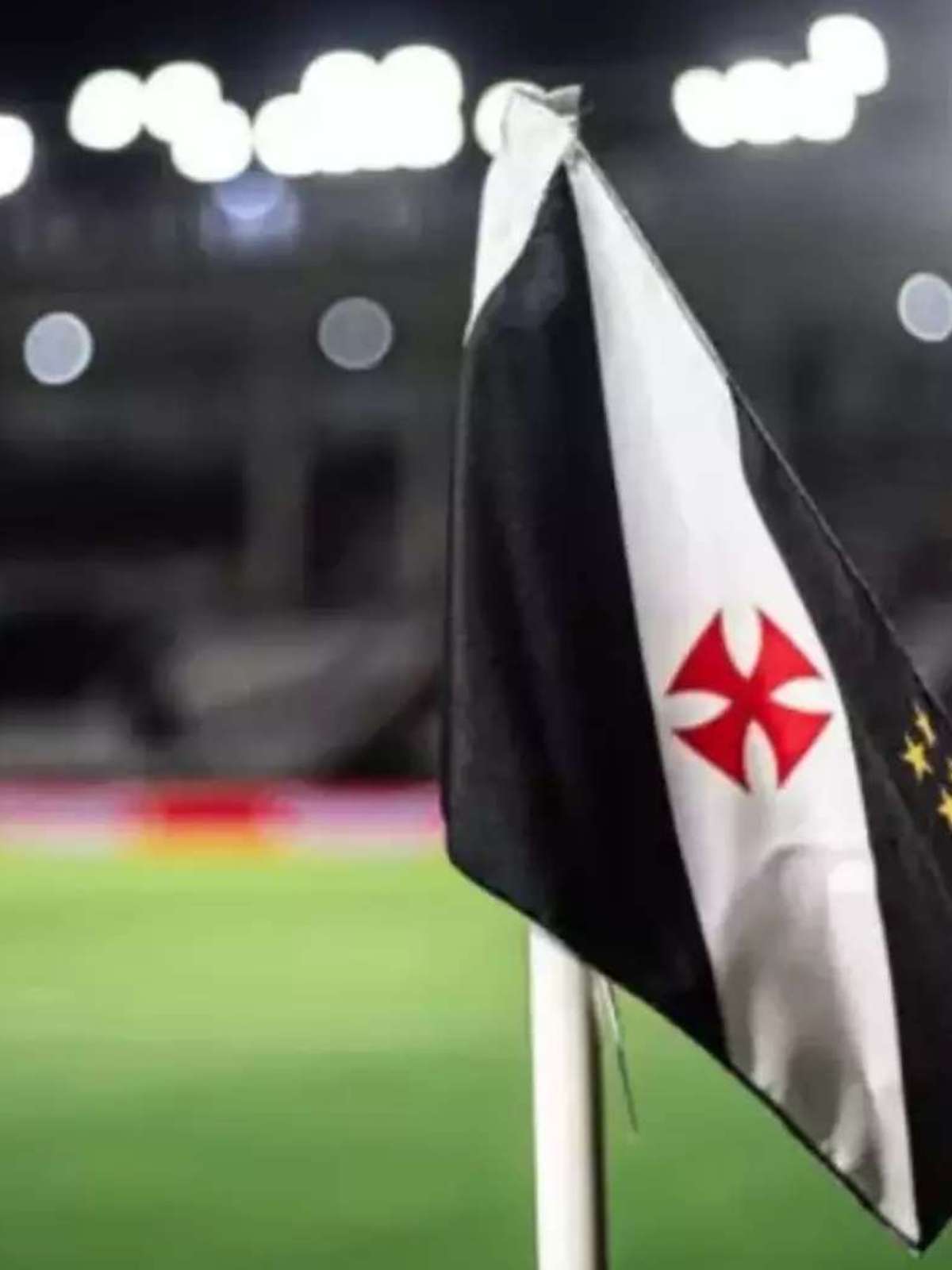 Vasco faz novo pedido à Justiça para jogar contra o Boca Juniors no Maracanã