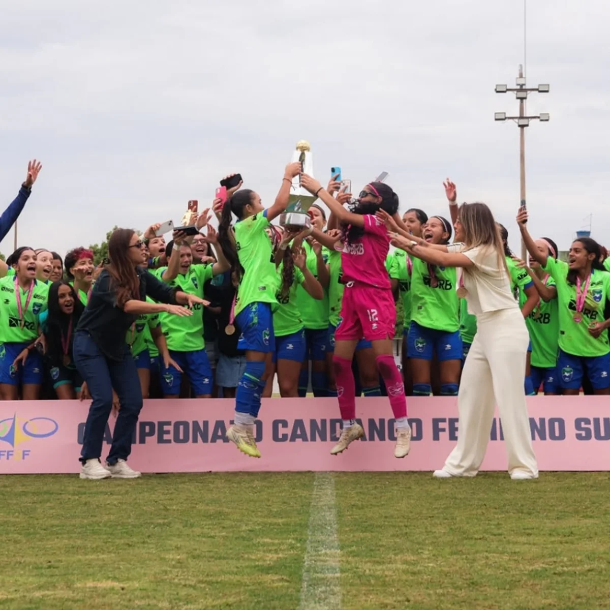 Minas Brasília é campeão e confirma hegemonia no Candangão Sub-17 Feminino