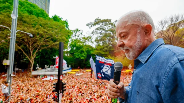Lula vai ao Maranhão tentar recuperar votos perdidos no 1º turno - destaque galeria