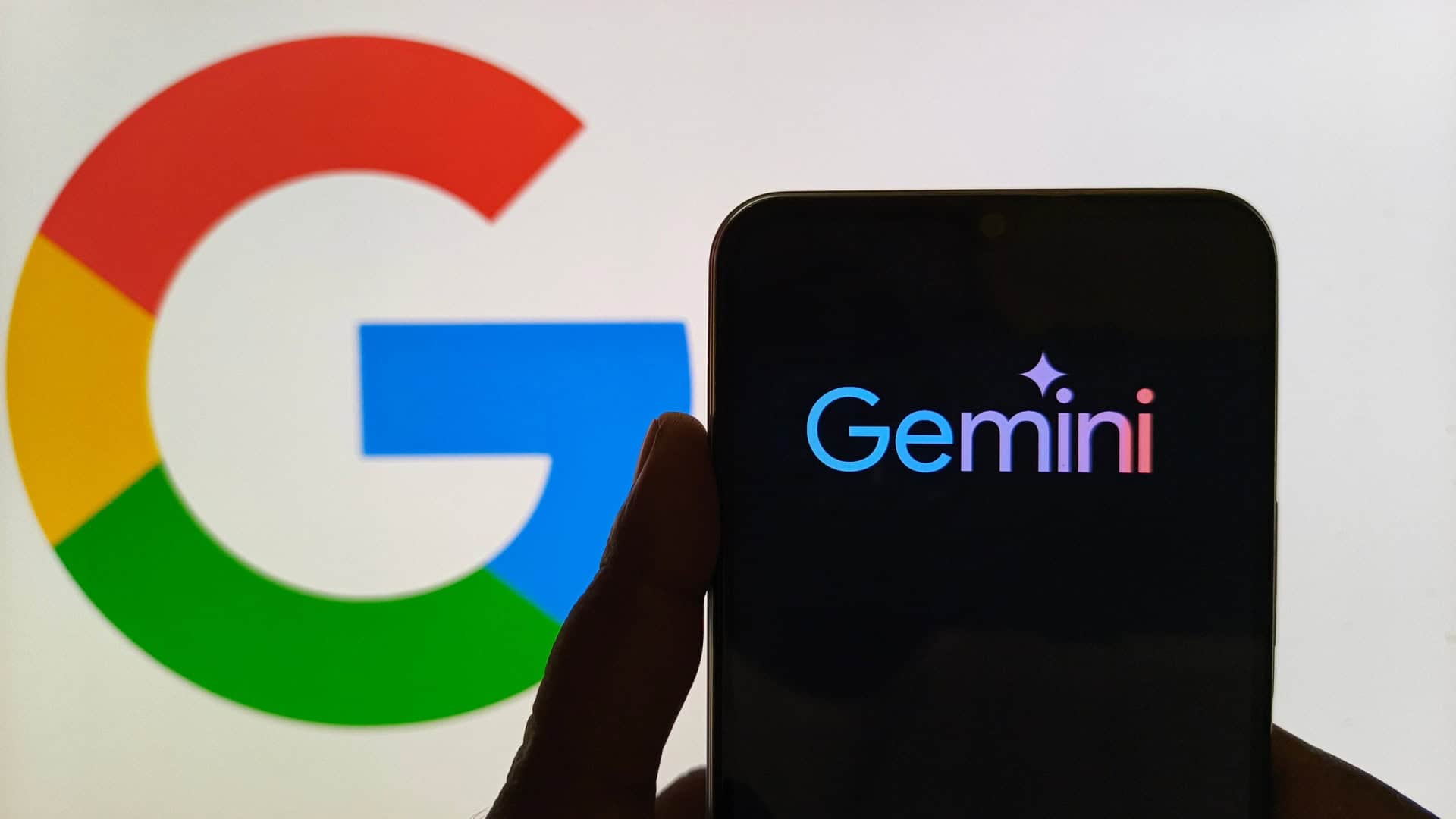 Google cria IA que trabalha por você e faz tarefas em 1 clique