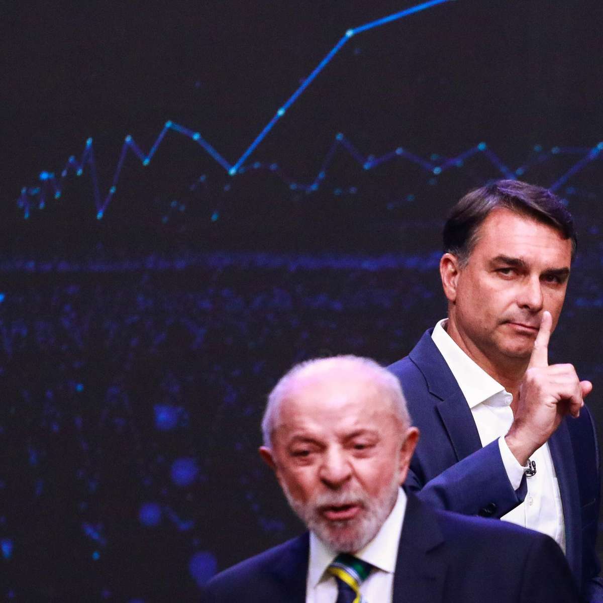 Debates perderam força? Duelo agressivo entre Flávio e Lula na Band deixa lições sobre checagem de fatos e controle dos mediadores