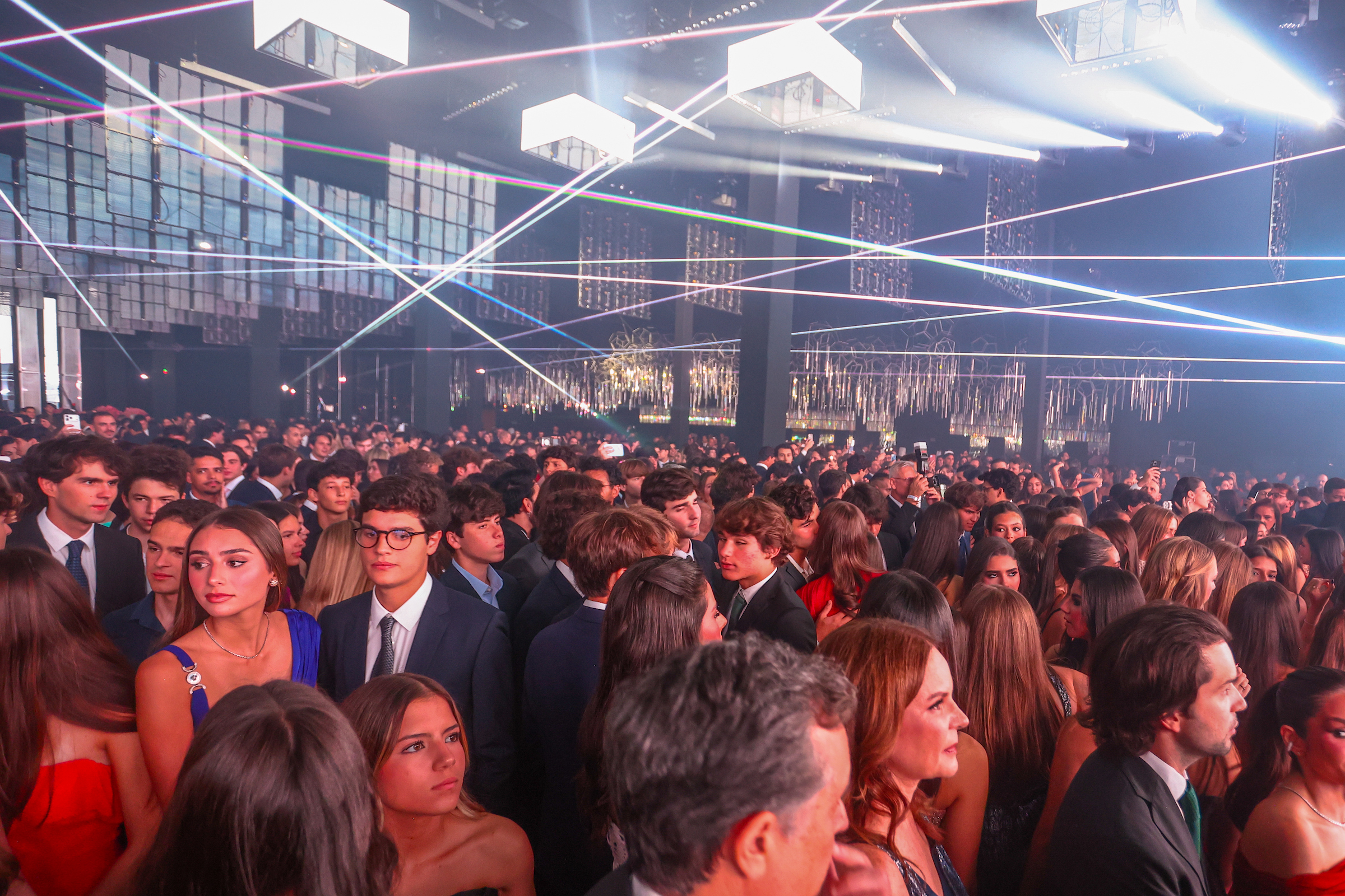 Confira os detalhes e momentos memoráveis da festa de Marita Estevão Lira