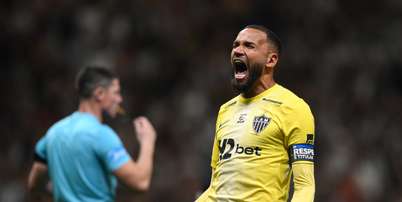Everson comemora classifica&ccedil;&atilde;o na Sul-Americana Foto: Pedro Vilela/Getty Images / Esporte News Mundo
