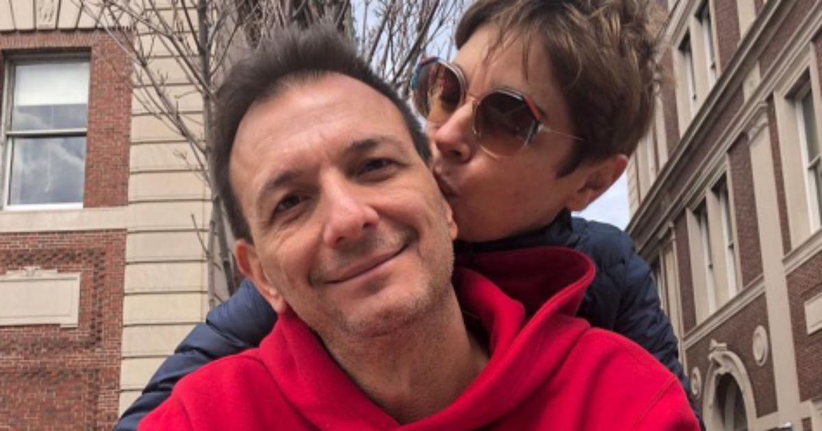 Renata Lo Prete é casada? Saiba quem é o marido e conheça a família da jornalista da Globo