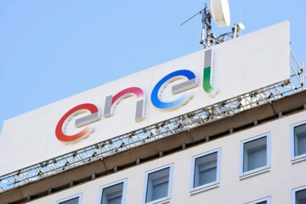 Relatora da Aneel sugere caducidade da Enel em SP, mas diretor pede vista